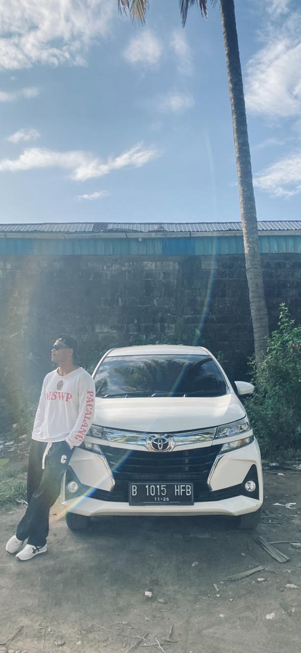 Eno β Tour Guide & Driver di Melali Nusa Penida