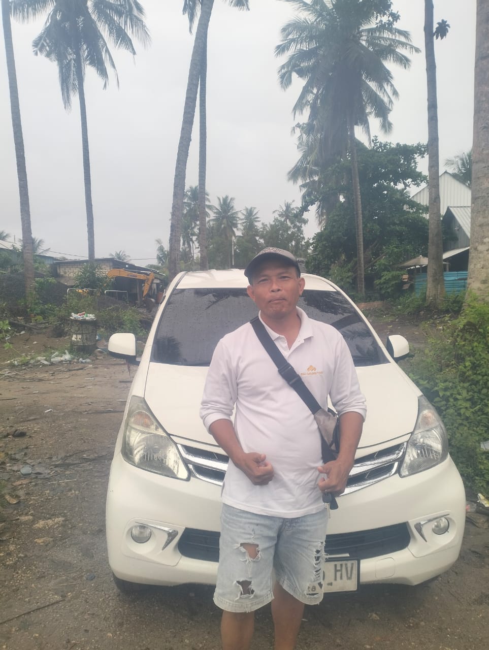Jana β Tour Guide & Driver di Melali Nusa Penida